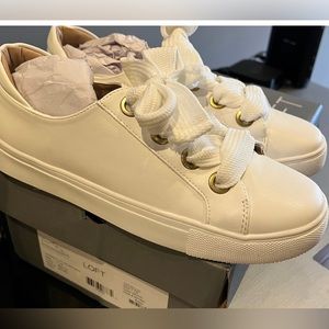 Loft white fashion sneaker, never worn, brand new! Size 5.5